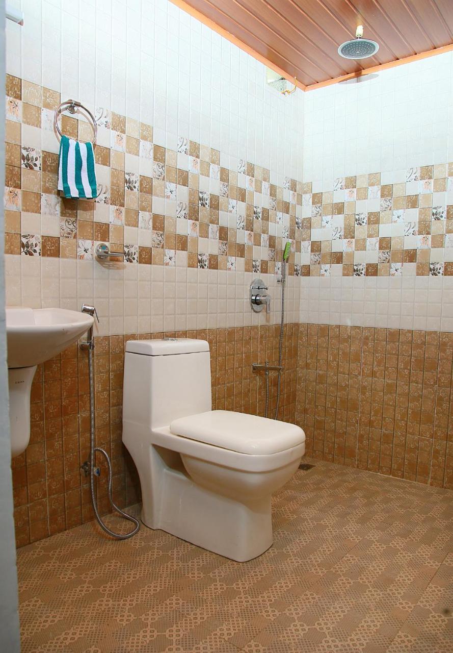 Marari Adonis Beach Villa Mararikulam Kültér fotó