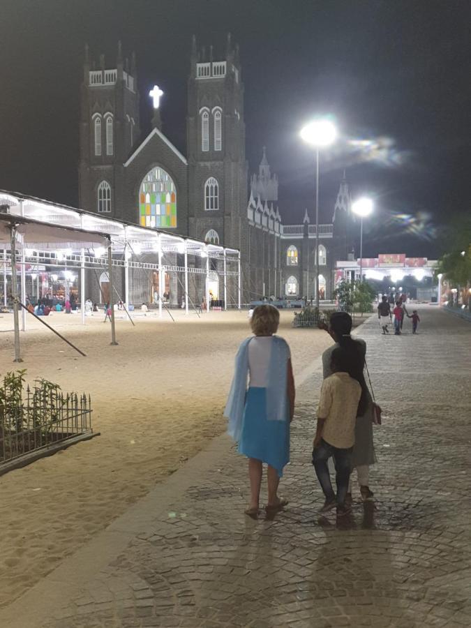 Marari Adonis Beach Villa Mararikulam Kültér fotó