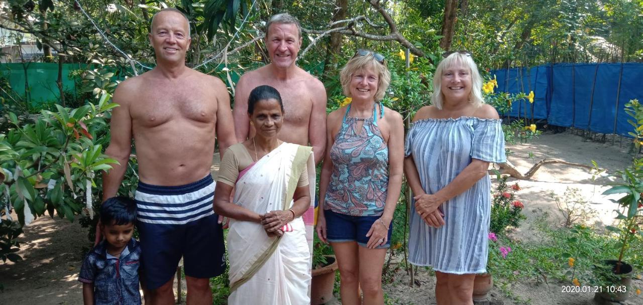 Marari Adonis Beach Villa Mararikulam Kültér fotó